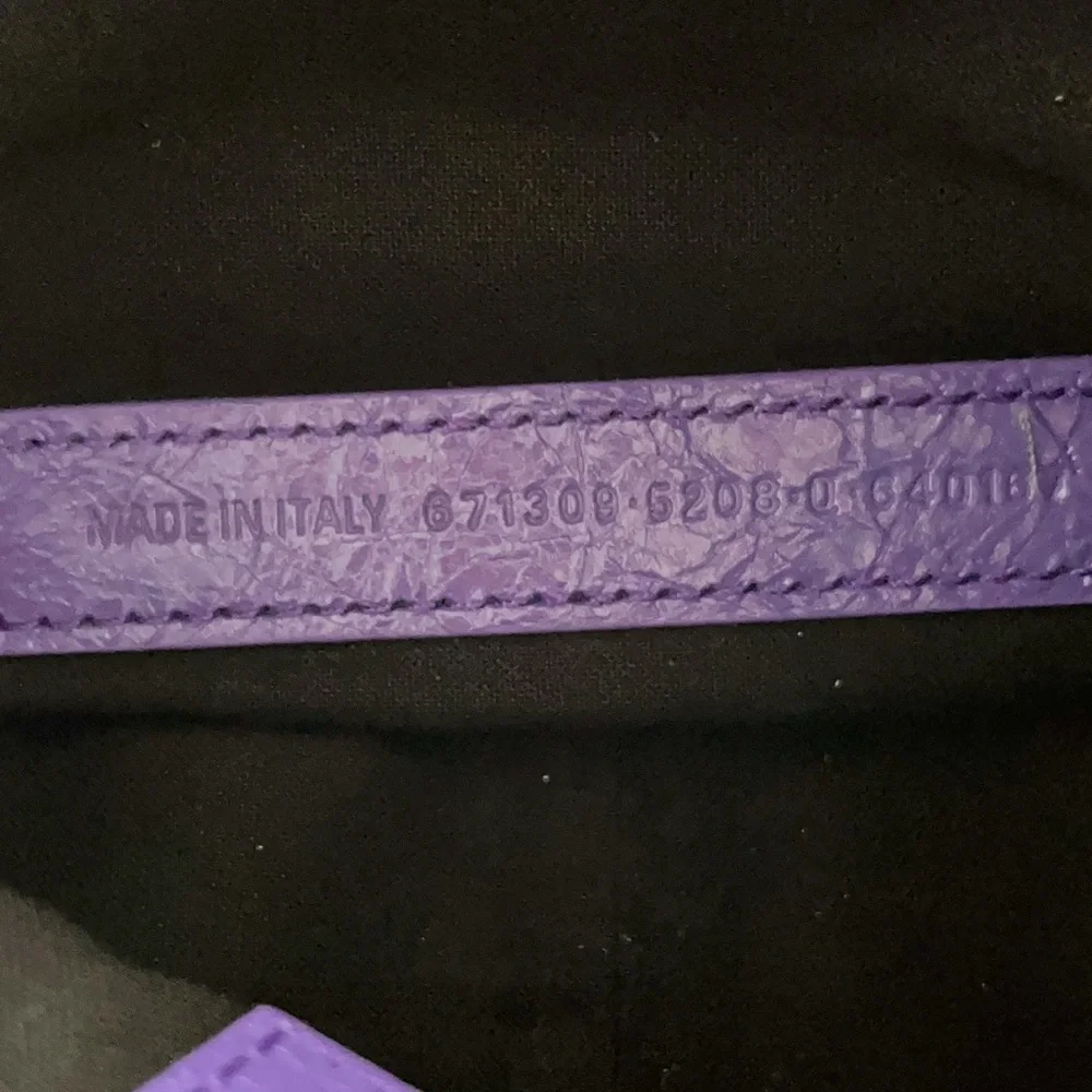 Authentic Balenciaga Women's Le Cagole XS Leather Shoulder Bag in Purple - Picture 13 of 16